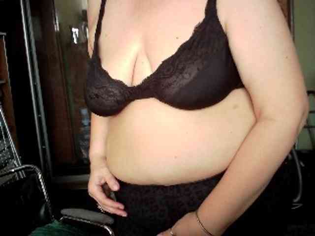 LOLA88888 webcam
