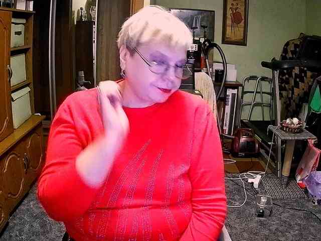 LOLA88888 webcam