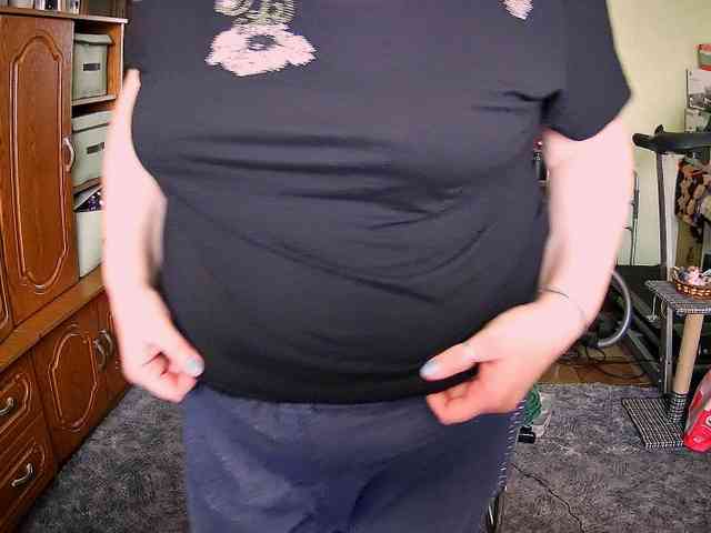 LOLA88888 webcam