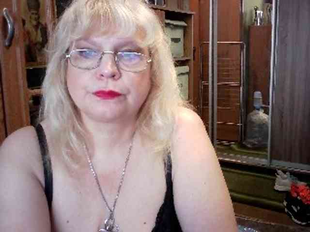 LOLA88888 webcam