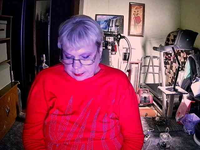 LOLA88888 webcam