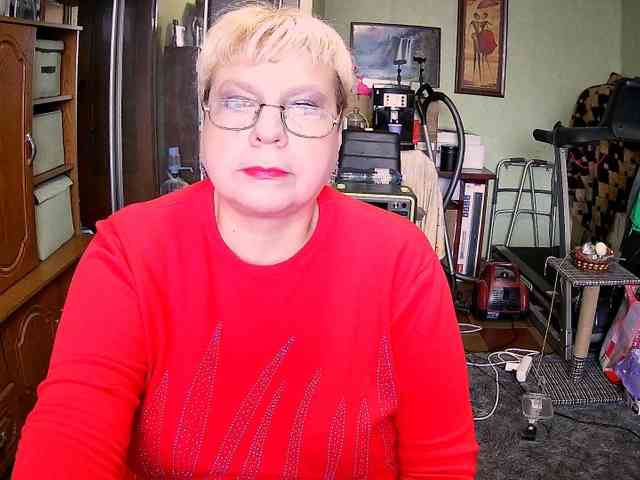 LOLA88888 webcam