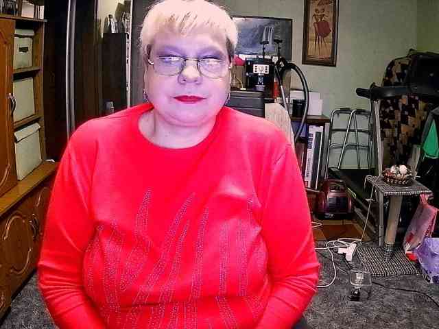 LOLA88888 webcam