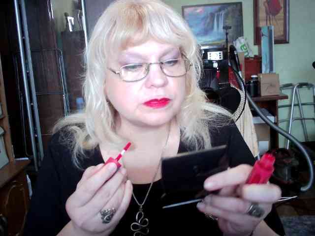 LOLA88888 webcam