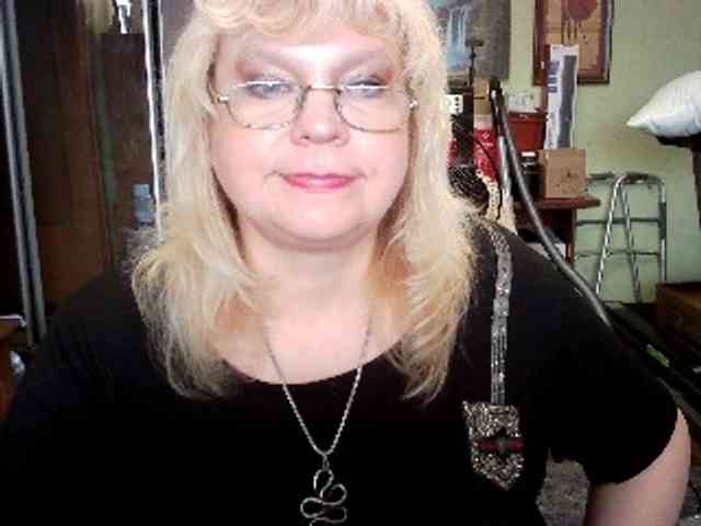 LOLA88888 webcam