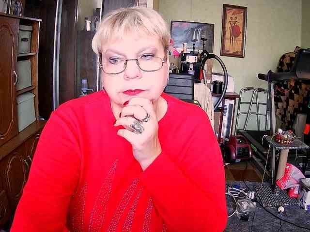LOLA88888 webcam