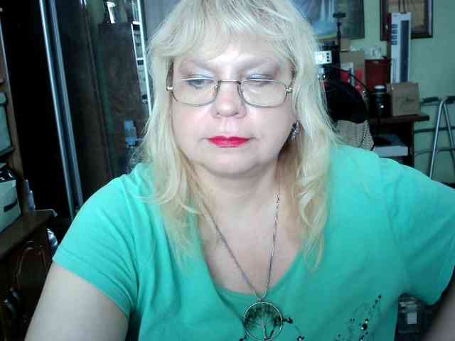LOLA88888 webcam