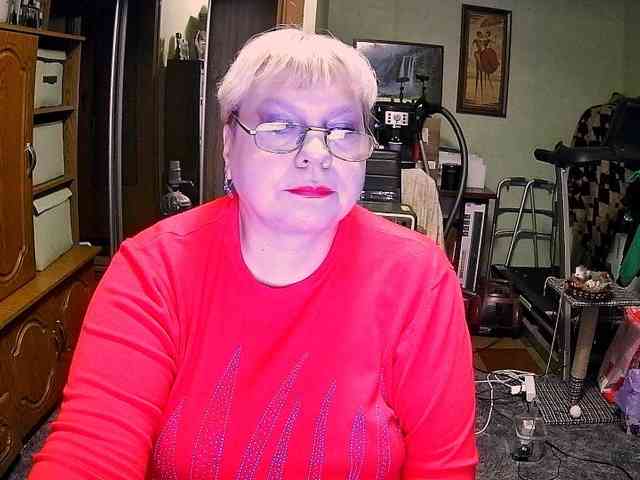 LOLA88888 webcam