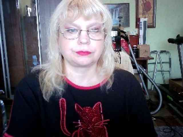 LOLA88888 webcam