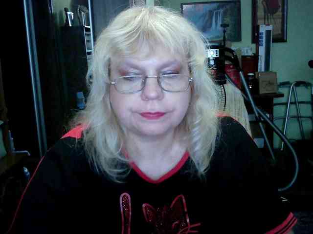 LOLA88888 webcam