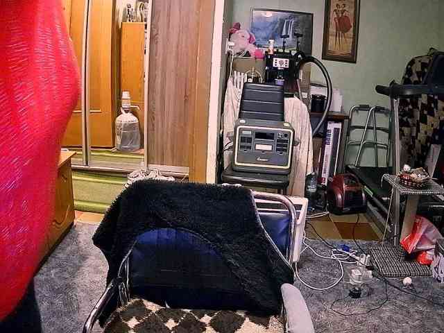 LOLA88888 webcam
