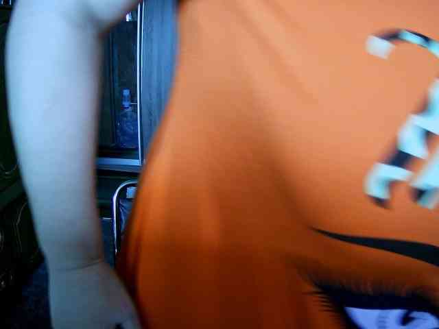 LOLA88888 webcam