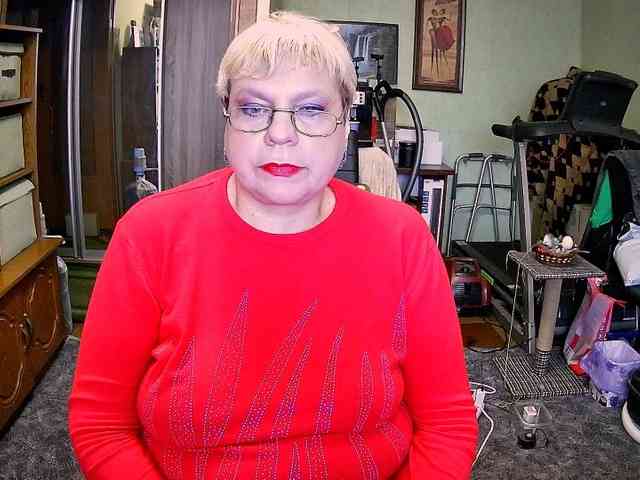 LOLA88888 webcam