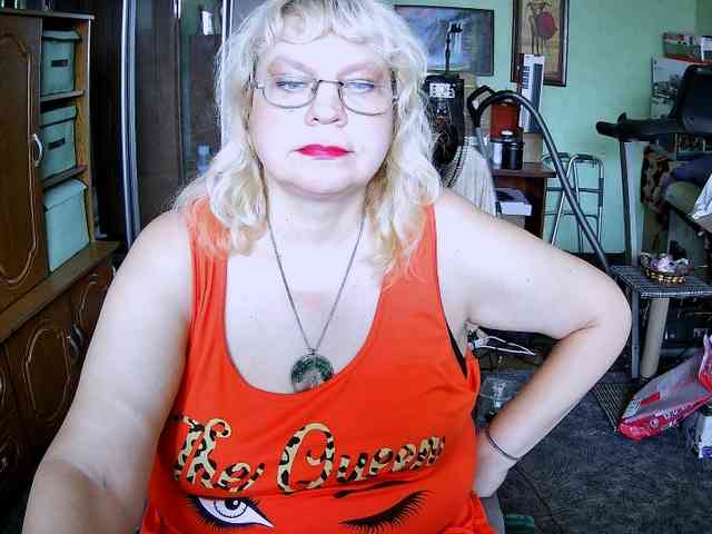LOLA88888 webcam