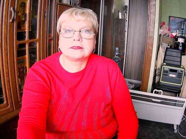 LOLA88888 webcam