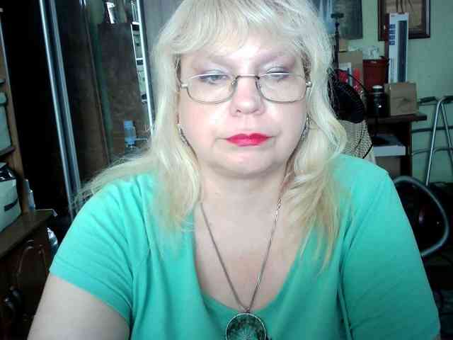 LOLA88888 webcam