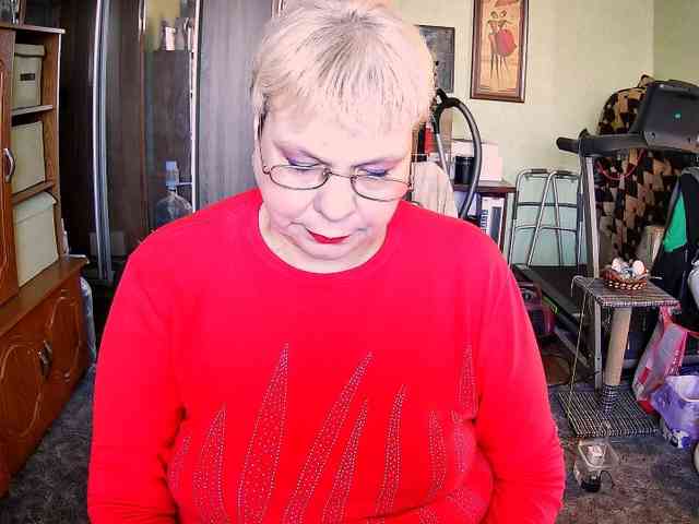 LOLA88888 webcam