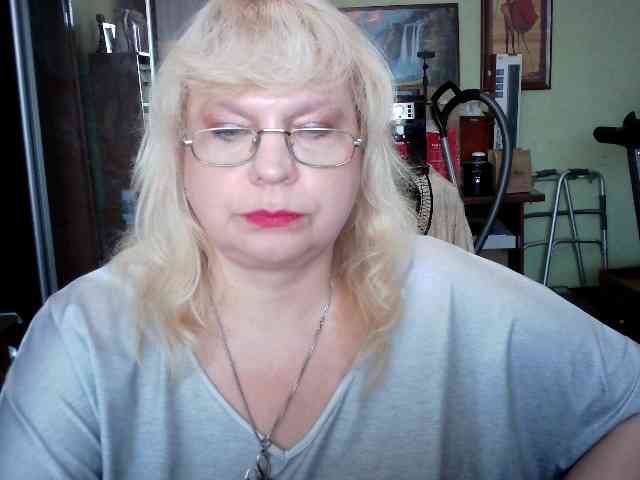LOLA88888 webcam
