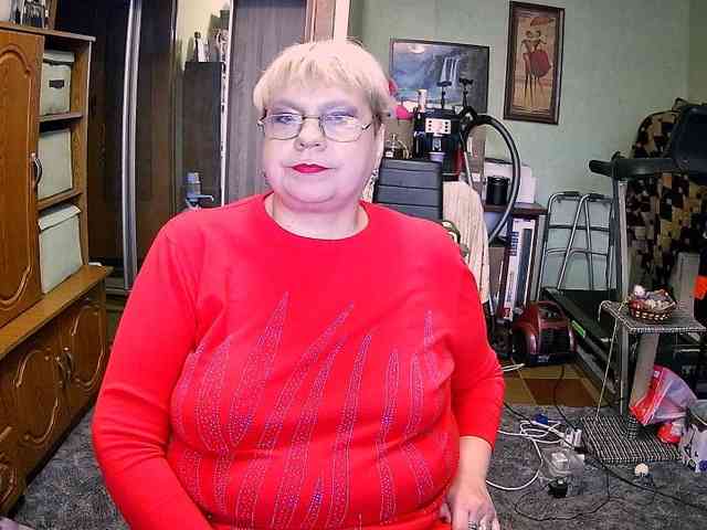 LOLA88888 webcam
