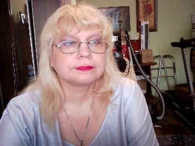 LOLA88888 webcam