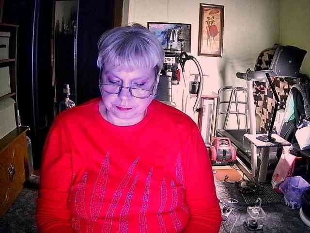 LOLA88888 webcam