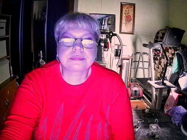 LOLA88888 webcam