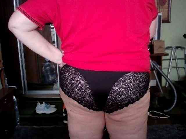 LOLA88888 webcam