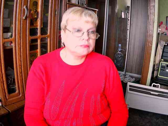 LOLA88888 webcam