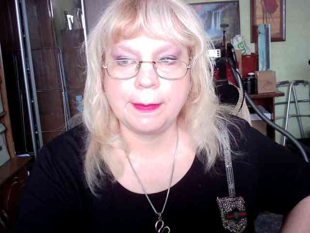 LOLA88888 webcam