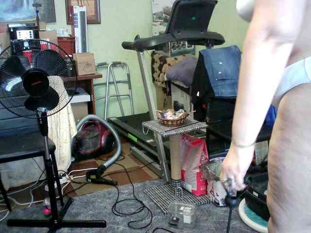 LOLA88888 webcam