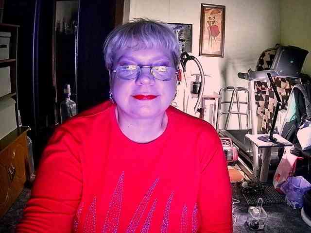 LOLA88888 webcam