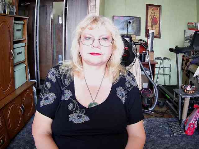 LOLA88888 webcam