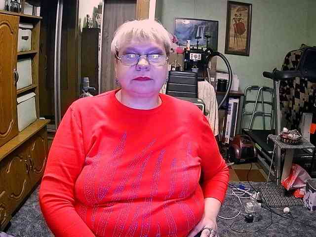LOLA88888 webcam