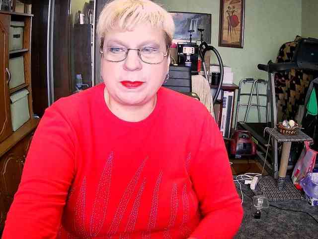 LOLA88888 webcam