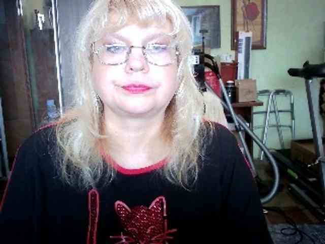 LOLA88888 webcam