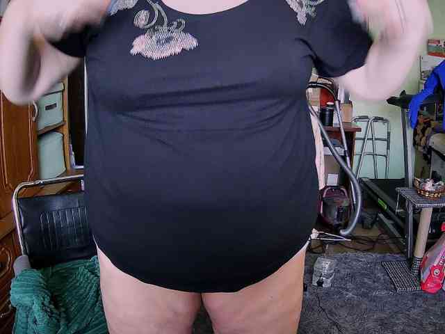LOLA88888 webcam