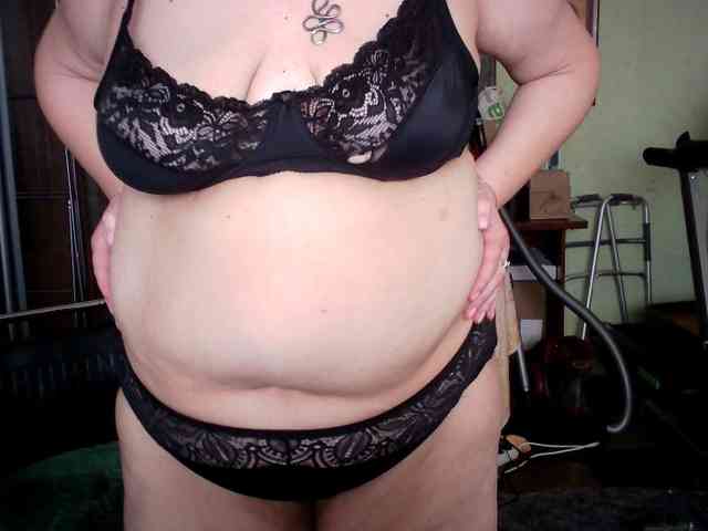 LOLA88888 webcam