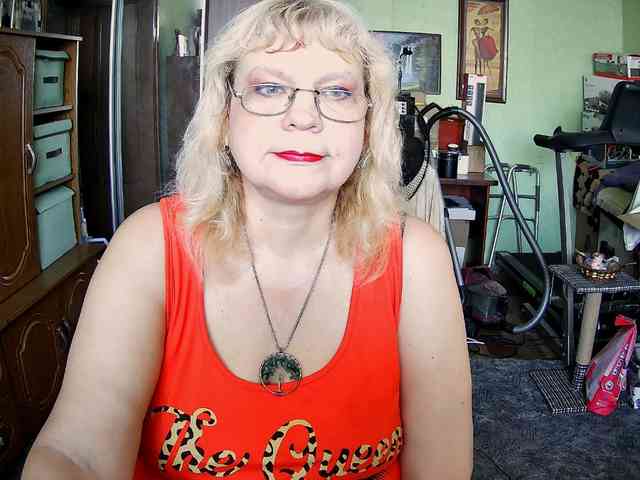 LOLA88888 webcam