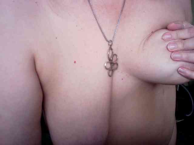 LOLA88888 webcam