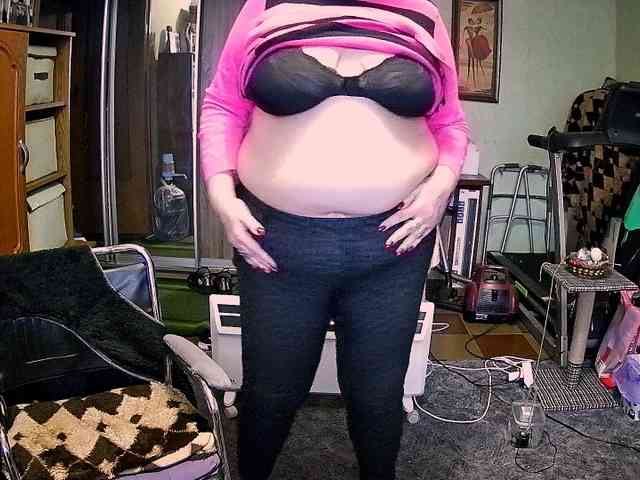 LOLA88888 webcam