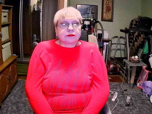 LOLA88888 webcam