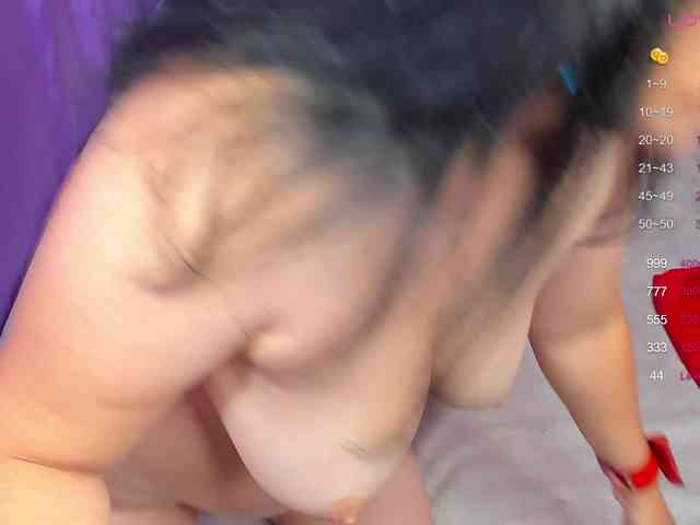 Dirty-wamgirl webcam