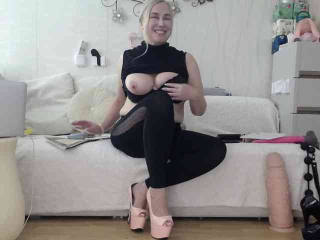 Kamila5555555 webcam