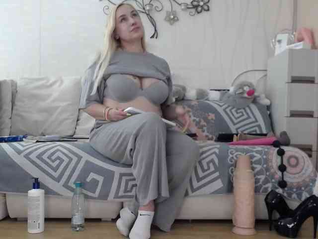 Kamila5555555 Live Webcam on BongaCams