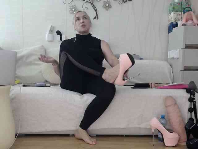 Kamila5555555 webcam