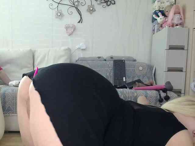 Kamila5555555 webcam