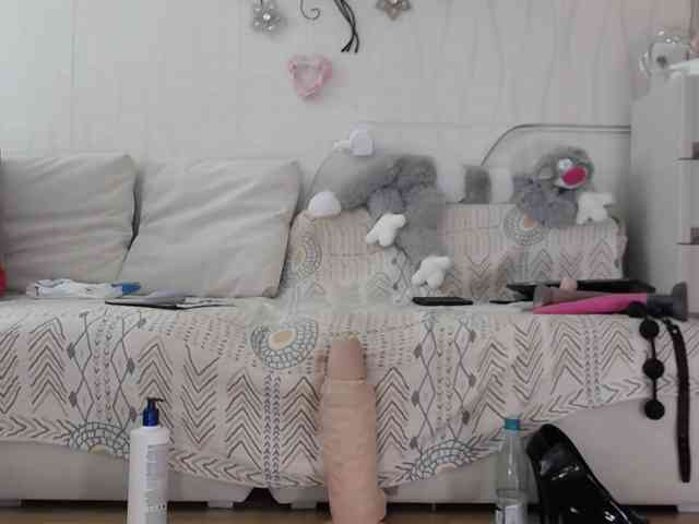 Kamila5555555 webcam