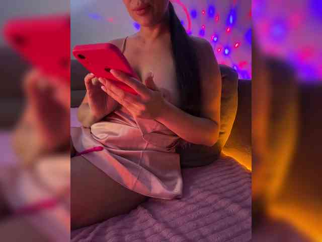 Sugarbaby33 webcam