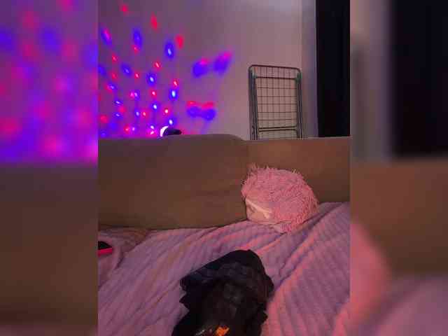 Sugarbaby33 webcam