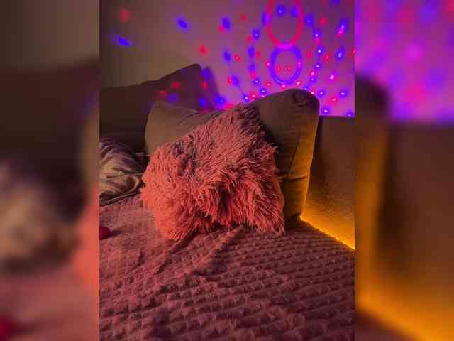 Sugarbaby33 webcam